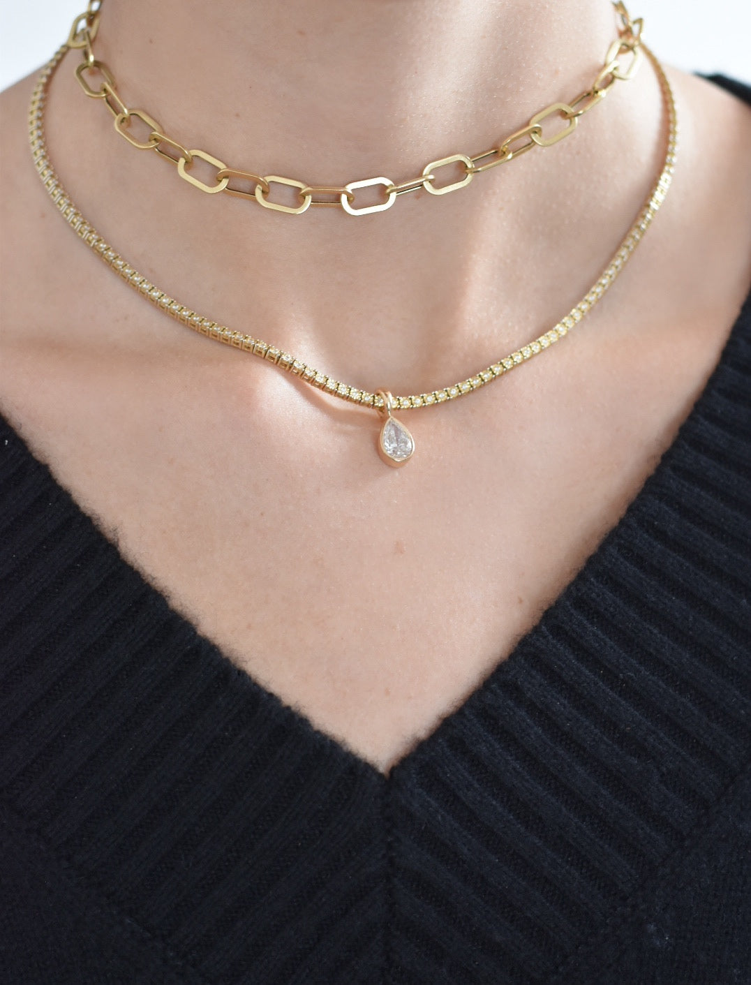The Nina Pendant